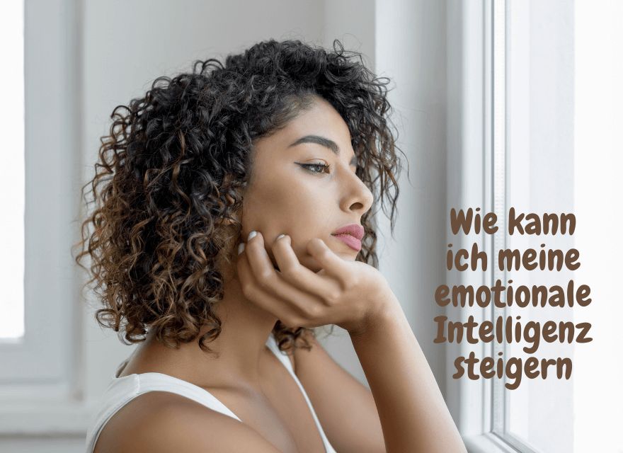 Eine Frau fragt sich: Wie kann ich meine emotionale Intelligenz steigern?